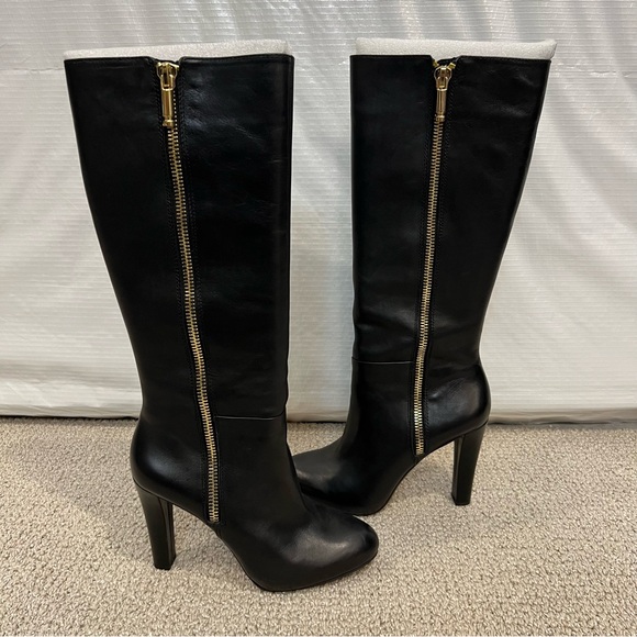 BANANA REPUBLIC Black Leather High Heel Knee High Boots Gold Zipper Sz 8M $300, - Picture 5 of 16